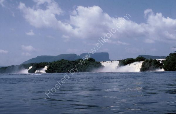 Canaima Water Falls & El Auyan Tepuy, Canaima